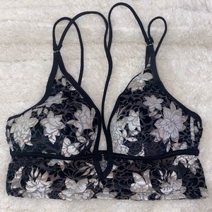 VS Velvet Bralette